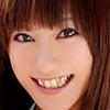 石田冴依