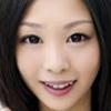 安達柚奈